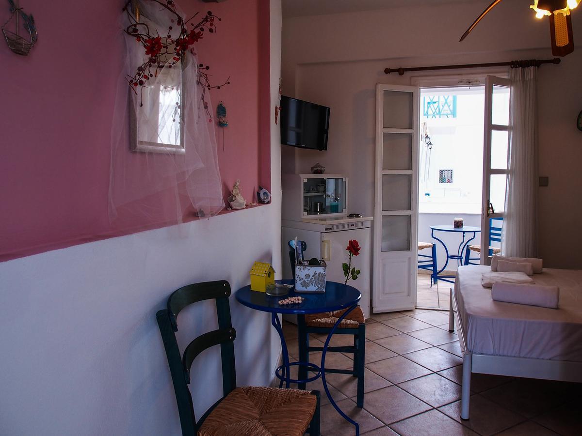 Manos Apartments Megas Gialos - Nites ภายนอก รูปภาพ